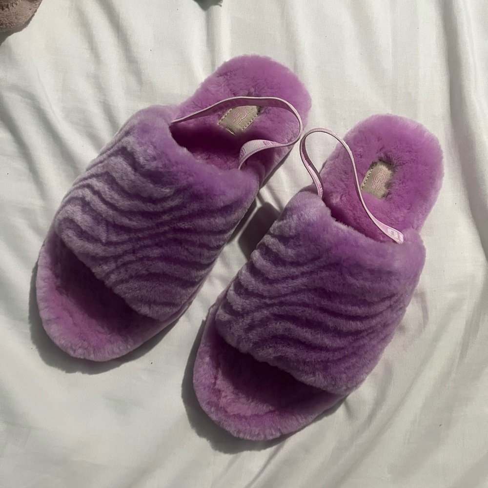 Ugg slippers-New